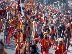Un evento senza uguali raduna guru come pellegrini da ogni parte dell' India