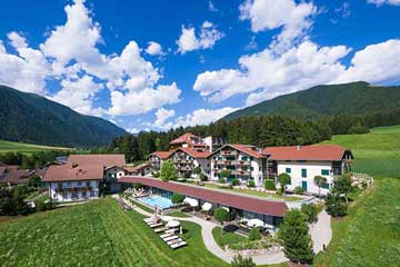 2-Dolomit-Family-Resort-Garberhof3