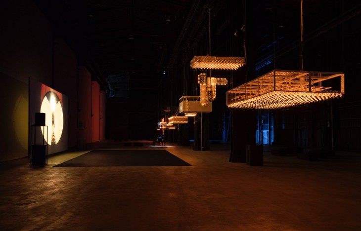 Philippe-Parreno-Hypothesis-veduta-della-mostra-presso-HangarBicocca-Milano-2015-4
