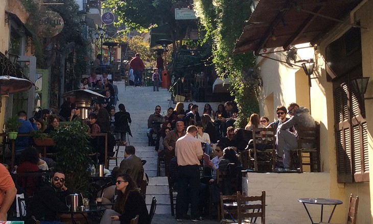 cose-da-vedere-ad-atene-e-dintorni-plaka-700