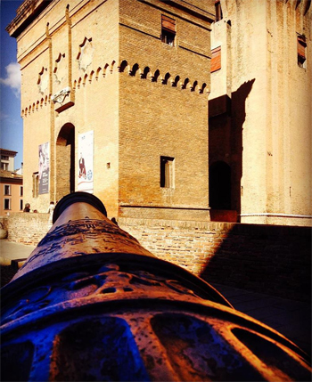 mostra-de-chirico-a-ferrara-350