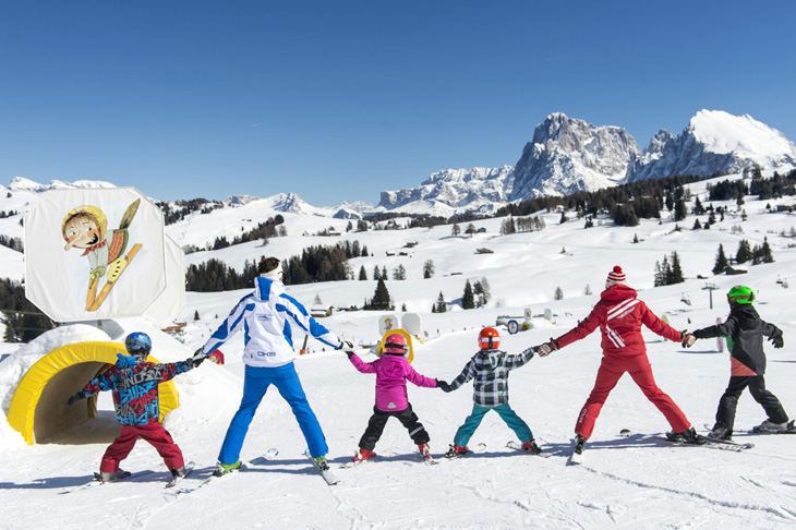 dolomiti-con-famiglia-al-winter-survival-camp-700