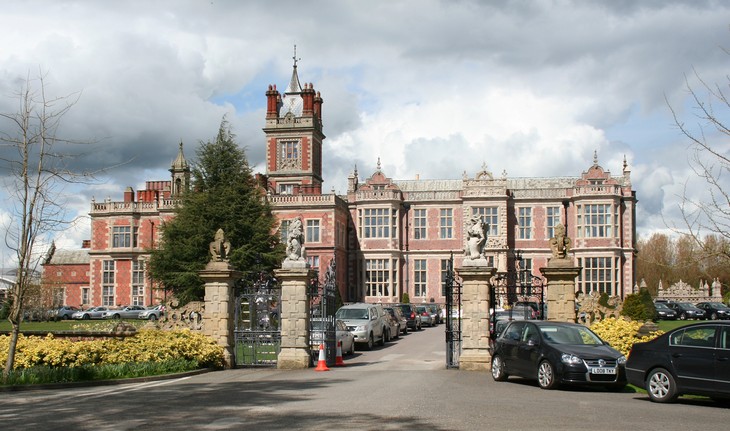 Vacanza studio in Inghilterra: Crewe City Hall