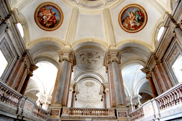 Reggia-di-Caserta-700