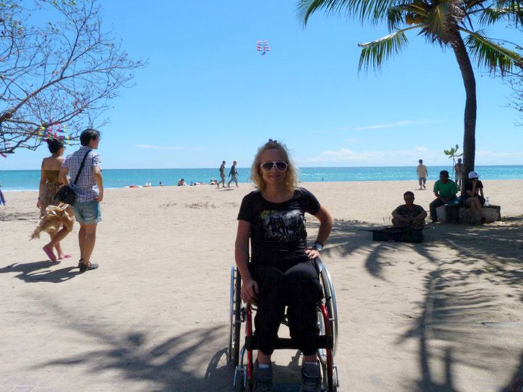 spiaggia-di-Kuta-a-bali-700