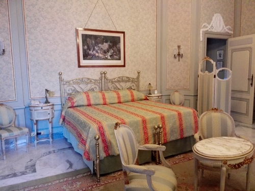 La Suite Caruso del Grand Hotel Excelsior Vittoria. Foto di Elena Bianco