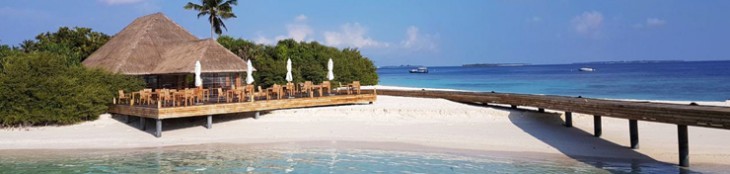 AL-maldive-kudafushi-landing