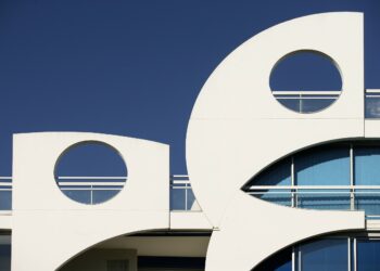 VISIONI DI UN MONDO FUTURIBILE
