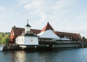 L'esterno sul mare del ristorante Sjömagasinet a Goteborg