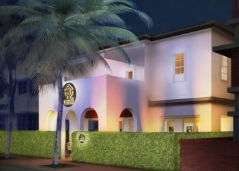 MIAMI BEACH, NEL LOUNGE BAR DI STAR E CELEB