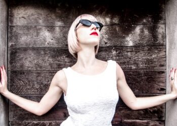 LO SHORT MOVIE DI AGENDAVIAGGI CON VITTORIA HYDE