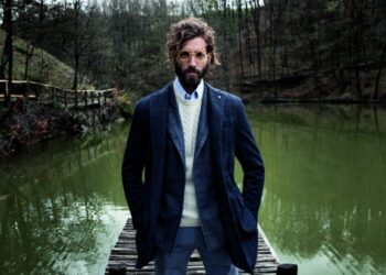 MOOD DALLE SFILATE A/I 2016. 10 (Travel) Beauty tips PER LUI