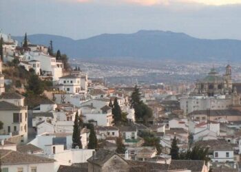 GRANADA, ORGOGLIO E FIEREZZA NELLA TERRA DEL FLAMENCO