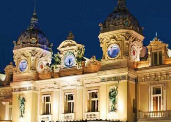 ATMOSFERE GLAMOUR A MONTECARLO