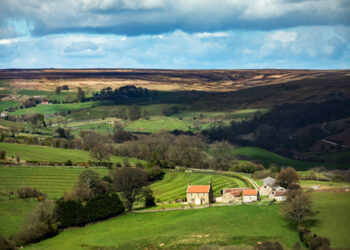YORKSHIRE, TRA STORIA E LEGGENDA