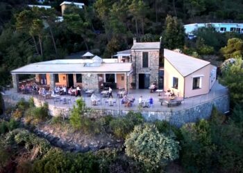 LA FRANCESCA, UN’OASI DI PACE E NATURA SUL MARE DELLE CINQUE TERRE