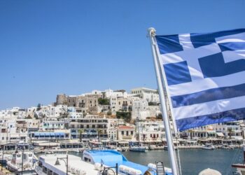 NAXOS, KOUFONISSI E AMORGOS, IL GRANDE BLU DELL’EGEO