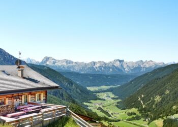 ALTO ADIGE: UNA DESTINAZIONE, MILLE DESTINAZIONI