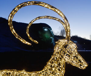 SWAROVSKI: NUOVA MERAVIGLIA DI CRISTALLI E SPECCHI