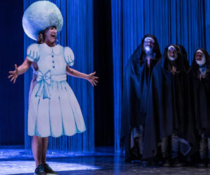 Con “Ho perso il filo”, i nuovi linguaggi espressivi di Angela Finocchiaro