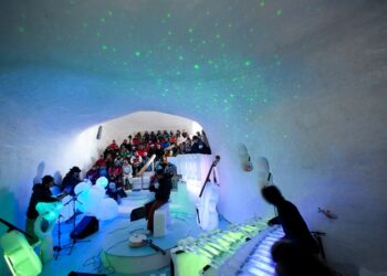DAL GHIACCIO, MUSICA CELESTIALE AL PARADISO