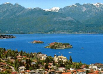 Cicloturismo a Stresa: itinerari, percorsi e il primo bike hotel della città