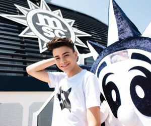 Msc Grandiosa presenta le nuove attività per i più giovani. In primo piano “Cabina 12006”, la nuova web series firmata MSC Crociere dedicata ai teenagers con lo youtuber Luciano Spinelli e i cantanti pop Max&Harvey e Matteo Markus Bok. Ma non solo, Msc Grandiosa presenta altre tre nuove attività dedicate ai giovani clienti: Msc Dance Crew, The Drone Academy e Spy Mission. Ultimà novità MasterChef at Sea Junior che sarà esteso a tutta la flotta nel 2019.