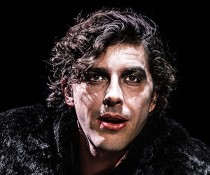 Andrea Baracco porta in scena "il Maestro e Margherita", un testo di Bulgakov, riscritto per il teatro da Letizia Russo, al Piccolo Teatro Strehler di Milano fino al 27 ottobre.