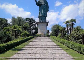 PERSONAGGI ILLUSTRI TRA ARONA E STRESA