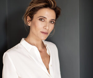 L’ATTRICE ANNA FOGLIETTA, CONDURRÀ LE SERATE DI APERTURA E CHIUSURA DELLA 77. MOSTRA INTERNAZIONALE D’ARTE CINEMATOGRAFICA DI VENEZIA 2020, DIRETTA DA ALBERTO BARBERA E ORGANIZZATA DALLA BIENNALE DI VENEZIA.