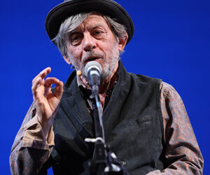 Paolo Rossi torna allo Strehler per raccontare: “Pane e libertà”