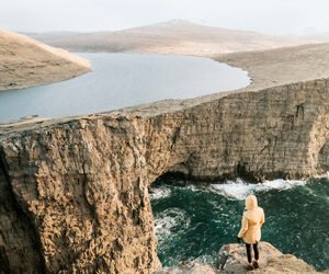 Faroe Island: "Isola" e "Oltremare"
