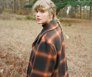 "EVERMORE" DI TAYLOR SWIFT BATTE OGNI RECORD