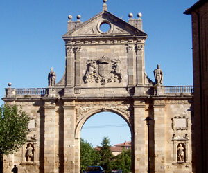 El Camino de Santiago de Compostela: no solo religión