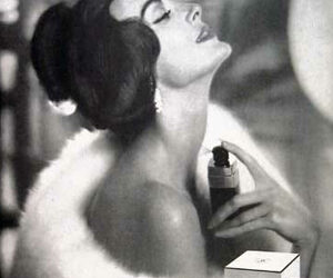 CHANEL N° 5: UN PERFUME MÍTICO