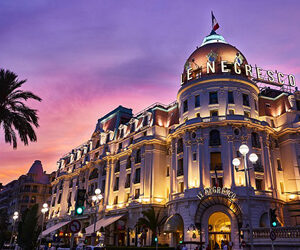 The hotel “Le Negresco” earned a new Forbes Travel Guide