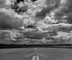 Appointment with history, discover the charm of the "Tempelhofer Feld" in Berlin