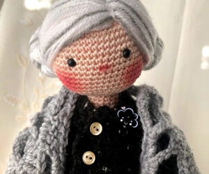 TENGO UNA MUÑECA