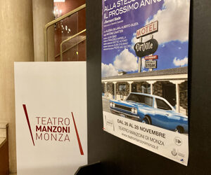 Alla stessa ora, il prossimo anno al Manzoni di Monza