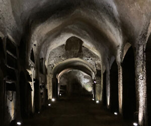 Le Catacombe di San Gennaro: un luogo mistico, simbolo del rapporto di Napoli con la fede