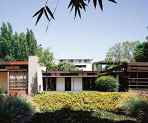 Schindler House, uno spazio artistico nel cuore di West Hollywood