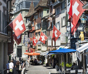 La cultura del Natale tra tradizione e innovazione: il Christmas Paradox di Zurigo