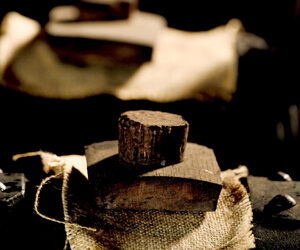 ACETO BALSAMICO GIUSTI, INVENTA E DONA AROMA ALL' ALTA ENOGASTRONOMIA