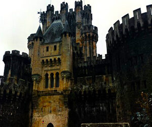 Viaggio (di un giorno) nella Costa Basca: Puente Colgante, Castello di Butrón, Gaztelugatxe, Bermeo e Guernica