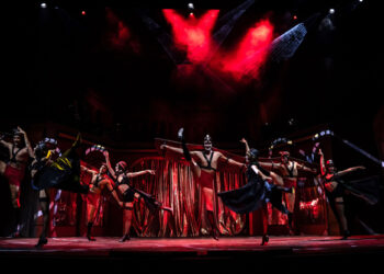 Cabaret - The musical: Arturo Brachetti e Diana Del Bufalo al Teatro Nazionale di Milano