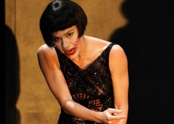 "Come Tu mi vuoi", un capolavoro di Luigi Pirandello in scena al Teatro Parenti di Milano