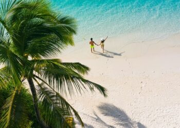 Lily Beach Maldives: seduzione a cinque stelle