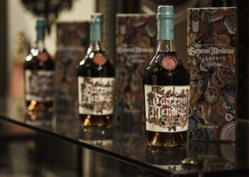 Cardenal Mendoza presenta Elements Edition: il masterpiece della cantina Sánchez Romate di Jerez