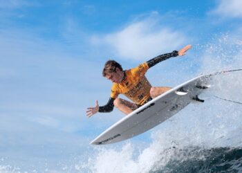 "Spring Surfest Las Américas Pro 2024", il surf protagonista sulle onde a Tenerife