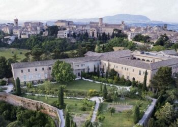 Natale 2024, vivere la magia delle feste nei beni del Fai